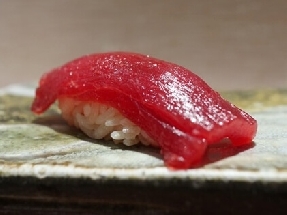 Lean meat of tuna (Akami)